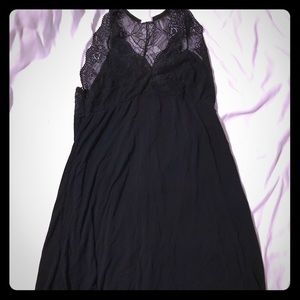 ‍♀️ Black lace trim night gown teddy large